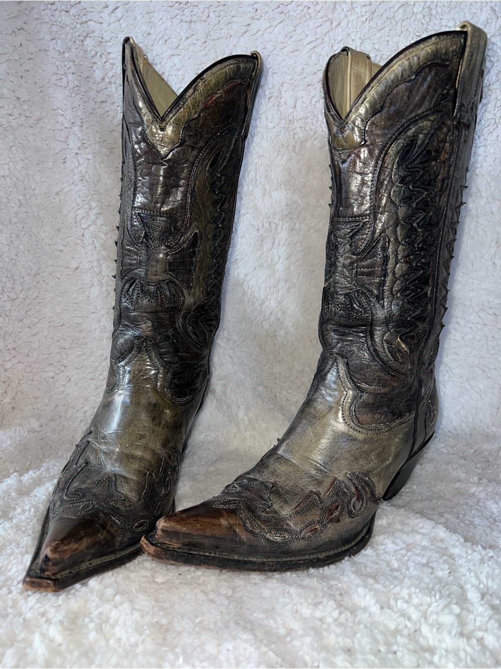 Rockin’ Leather Cowboy Boots